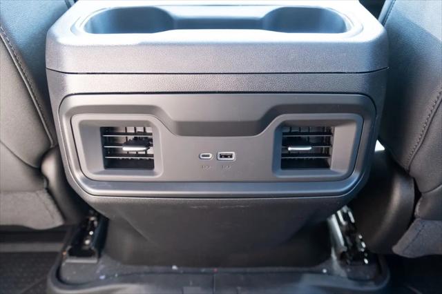 2026 Chevrolet Silverado 1500 4WD Crew Cab Short Bed RST