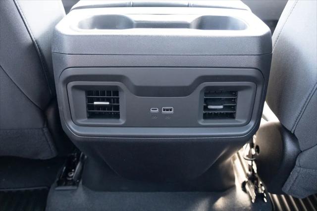 2026 Chevrolet Silverado 1500 4WD Crew Cab Standard Bed LT