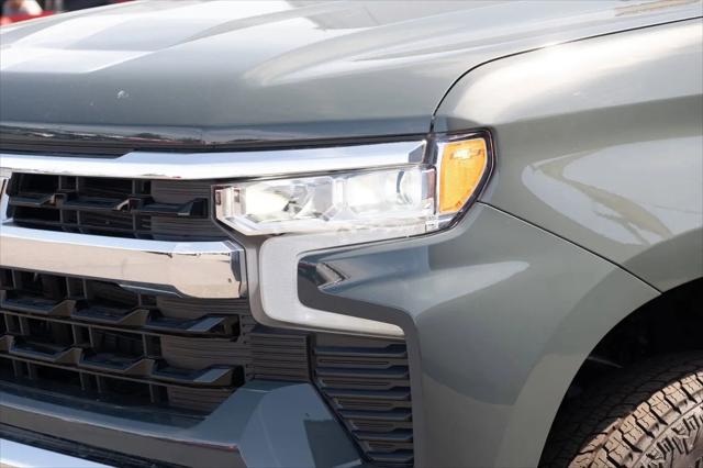 2026 Chevrolet Silverado 1500 4WD Crew Cab Standard Bed LT
