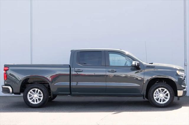 2026 Chevrolet Silverado 1500 4WD Crew Cab Standard Bed LT