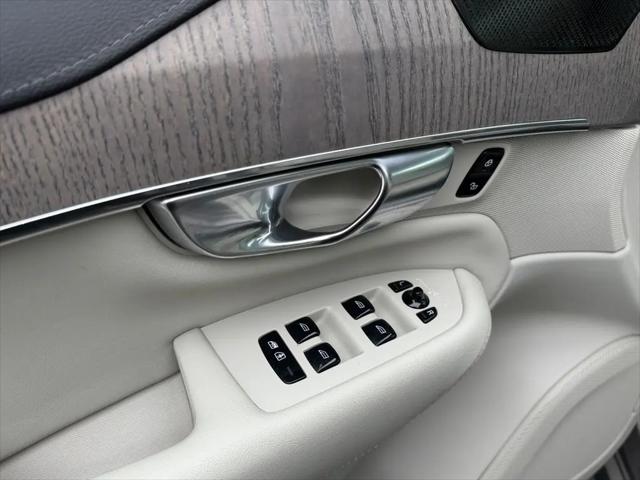 2021 Volvo XC90 T6 Inscription 6 Passenger