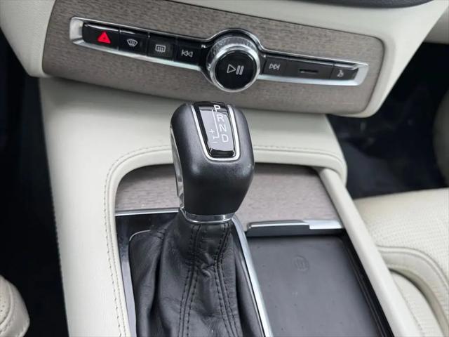 2021 Volvo XC90 T6 Inscription 6 Passenger
