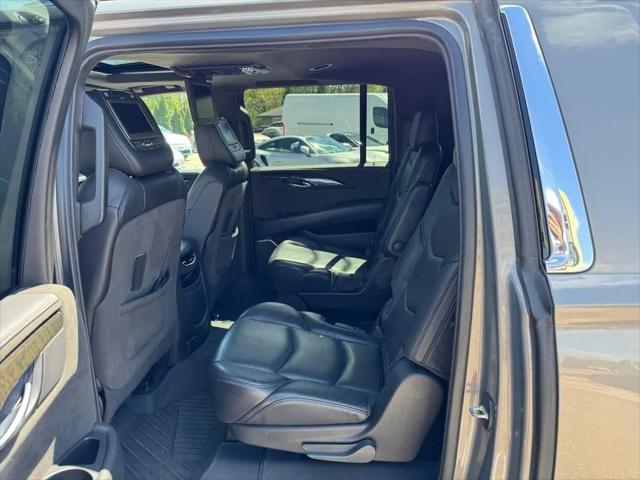 2019 Cadillac Escalade ESV Platinum