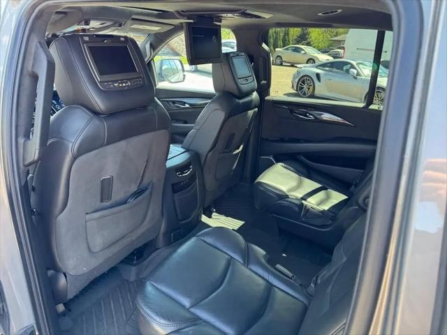 2019 Cadillac Escalade ESV Platinum