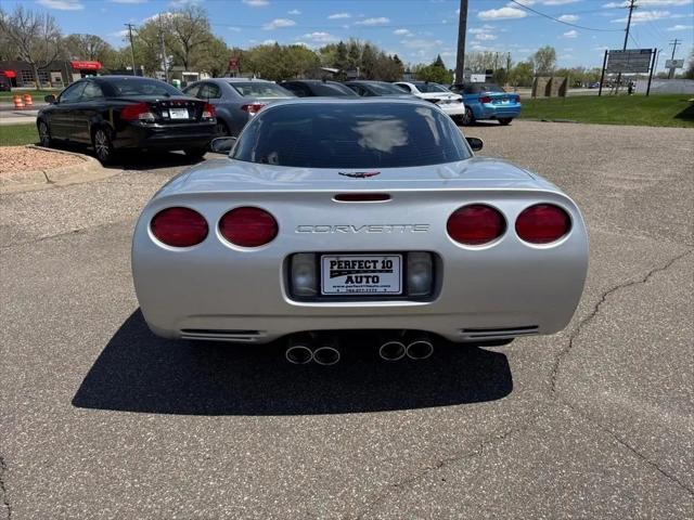 2001 Chevrolet Corvette Base