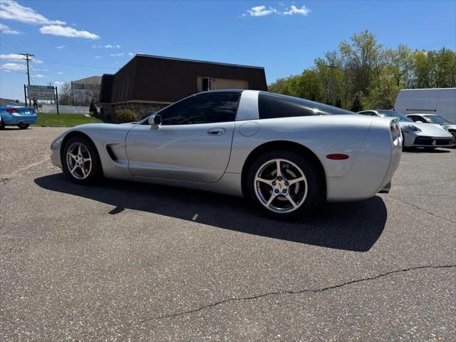 2001 Chevrolet Corvette Base