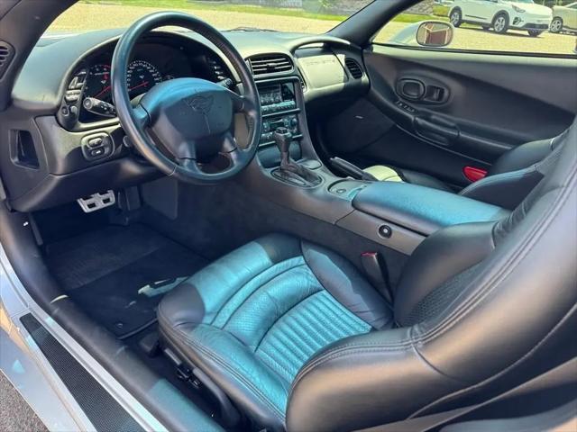 2001 Chevrolet Corvette Base