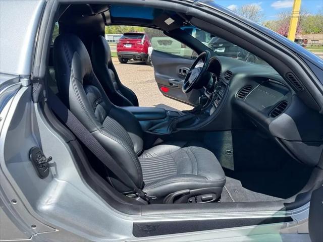 2001 Chevrolet Corvette Base