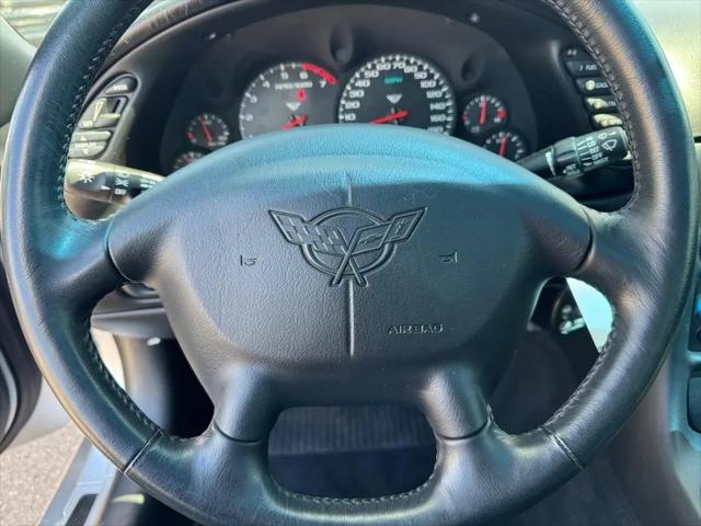 2001 Chevrolet Corvette Base