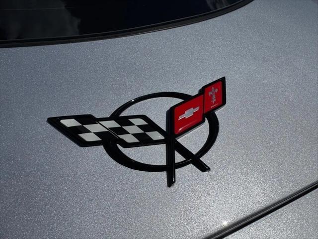 2001 Chevrolet Corvette Base