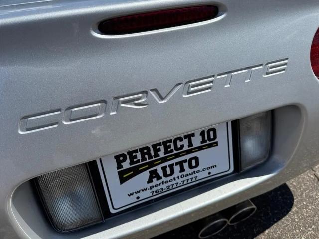 2001 Chevrolet Corvette Base