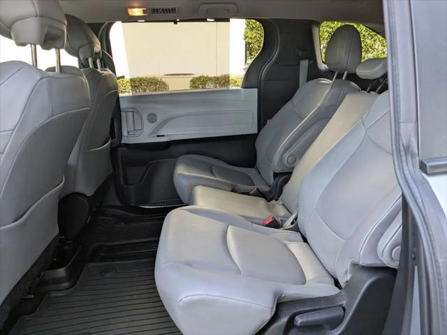 2025 Toyota Sienna XLE