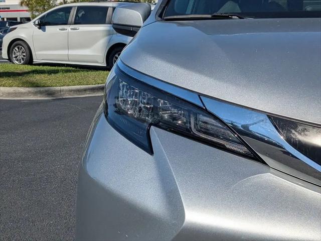 2025 Toyota Sienna XLE