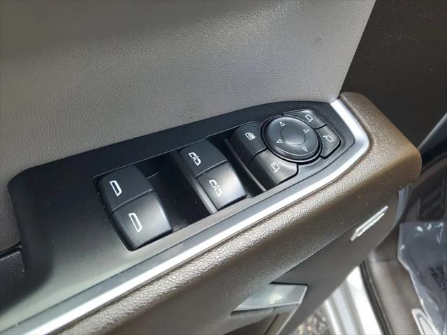 2023 GMC Sierra 1500 4WD Crew Cab Short Box SLT
