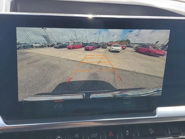 2023 GMC Sierra 1500 4WD Crew Cab Short Box SLT