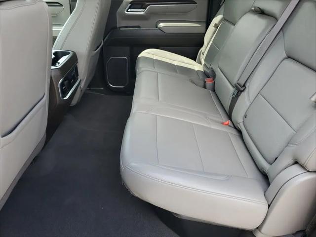 2023 GMC Sierra 1500 4WD Crew Cab Short Box SLT
