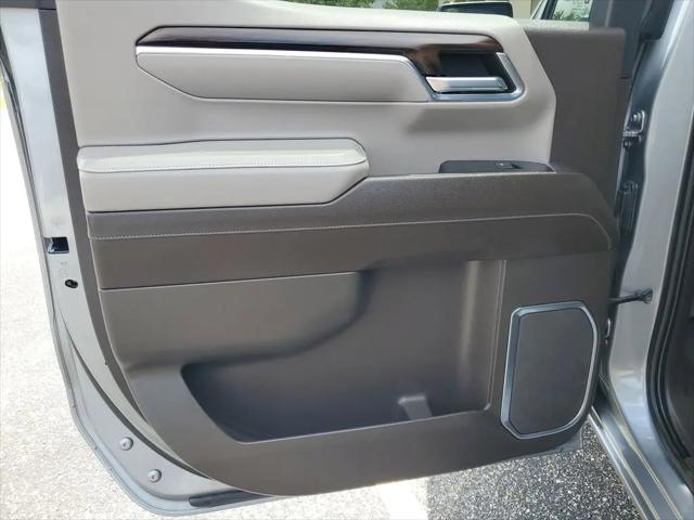 2023 GMC Sierra 1500 4WD Crew Cab Short Box SLT