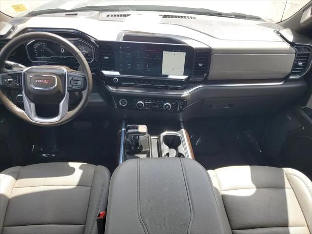 2023 GMC Sierra 1500 4WD Crew Cab Short Box SLT
