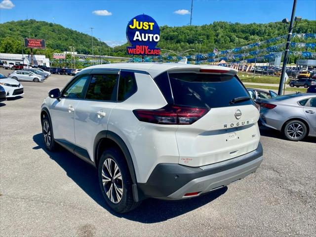 2022 Nissan Rogue SV FWD