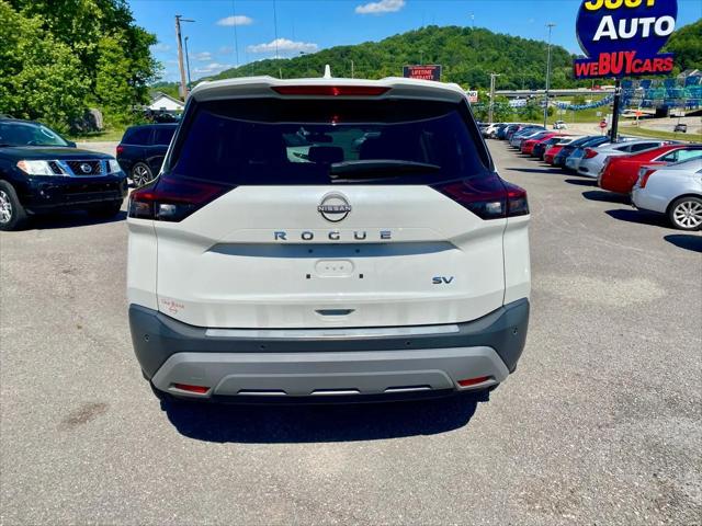 2022 Nissan Rogue SV FWD