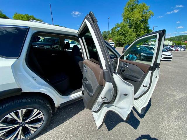 2022 Nissan Rogue SV FWD