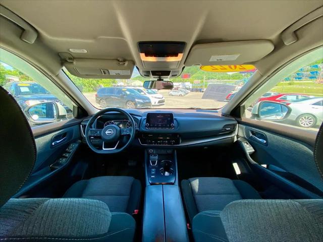 2022 Nissan Rogue SV FWD