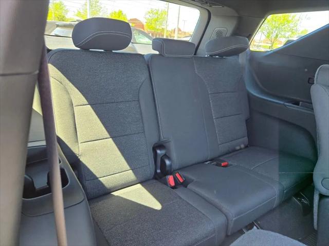 2026 Chevrolet Traverse FWD LT