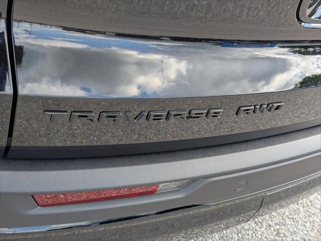 2026 Chevrolet Traverse AWD LT