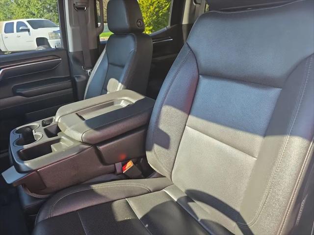 2025 GMC Sierra 1500 2WD Crew Cab Short Box SLT