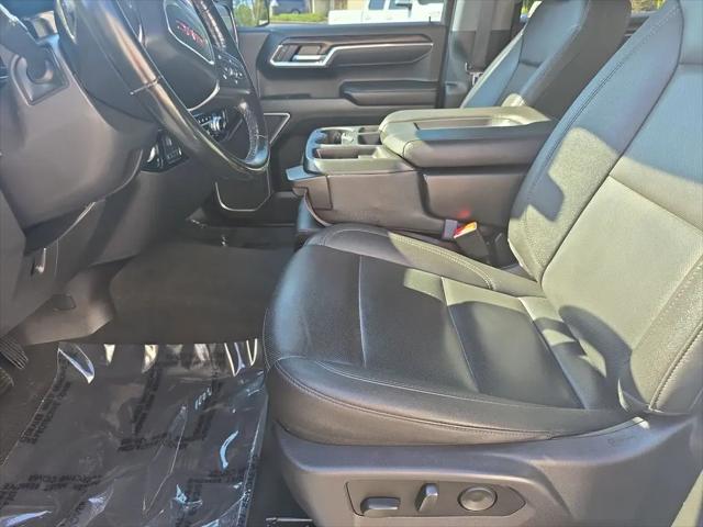 2025 GMC Sierra 1500 2WD Crew Cab Short Box SLT