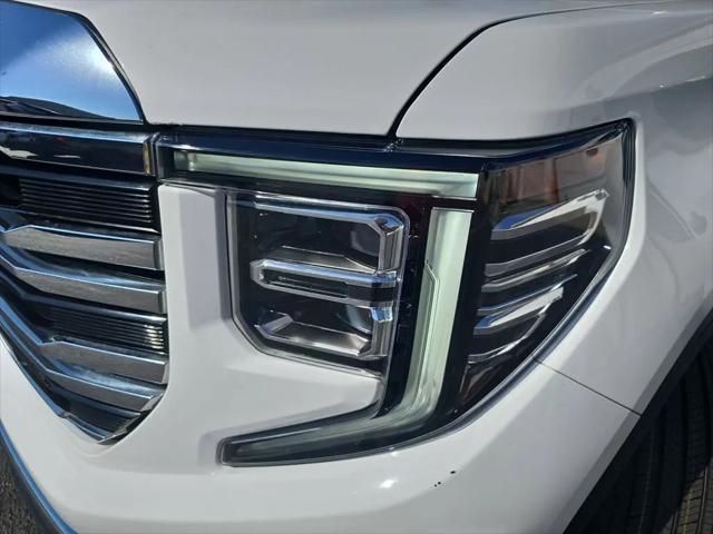 2025 GMC Sierra 1500 2WD Crew Cab Short Box SLT
