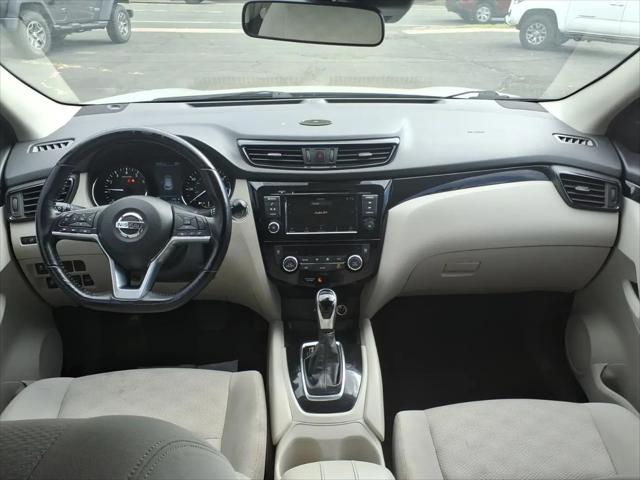 2020 Nissan Rogue Sport SV AWD Xtronic CVT