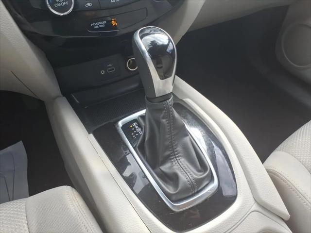 2020 Nissan Rogue Sport SV AWD Xtronic CVT
