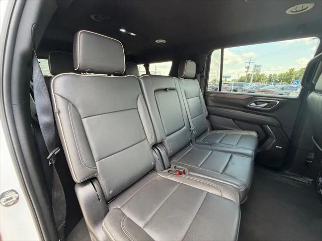2024 Chevrolet Suburban 4WD Premier