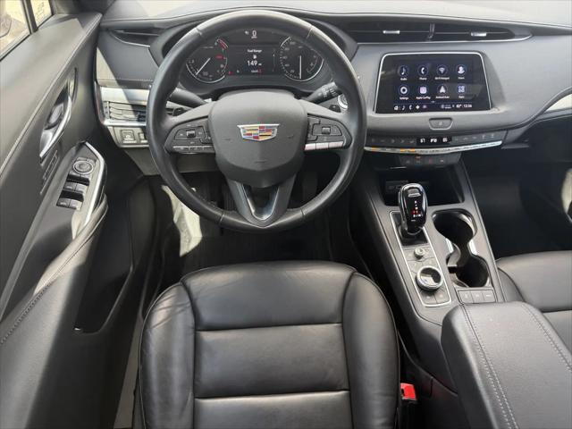 2023 Cadillac XT4 FWD Premium Luxury