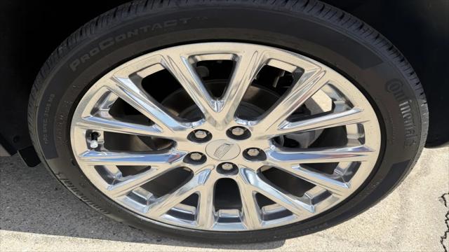 2023 Cadillac XT4 FWD Premium Luxury
