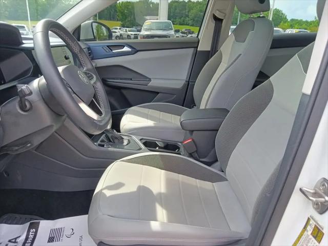 2023 Volkswagen Taos 1.5T SE