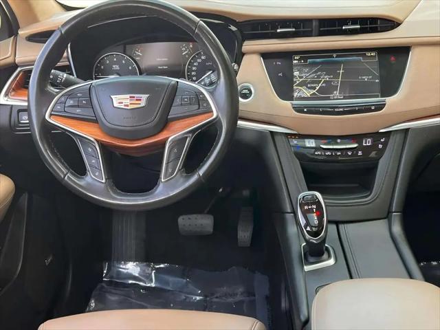 2018 Cadillac XT5 Platinum