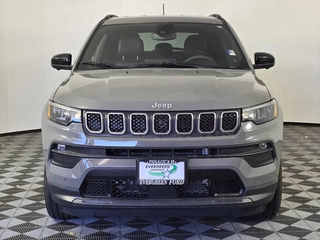 2023 Jeep Compass Latitude Lux FWD