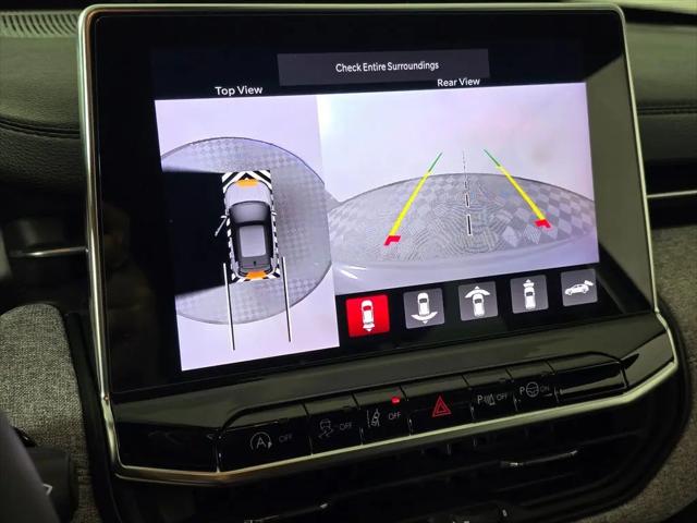 2023 Jeep Compass Latitude Lux FWD