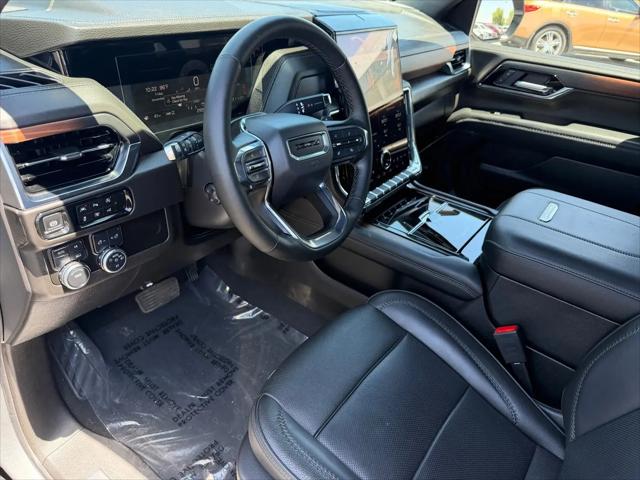 2025 GMC Yukon XL 4WD Denali