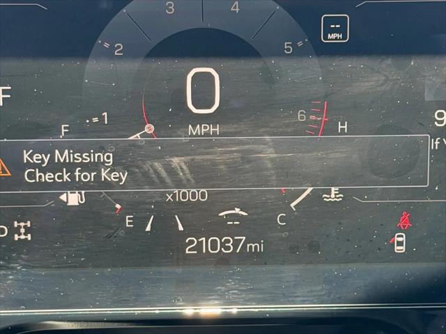 2025 GMC Yukon XL 4WD Denali