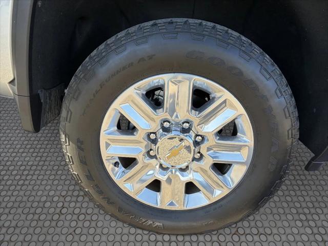 2025 Chevrolet Silverado 3500HD 4WD Crew Cab Standard Bed High Country