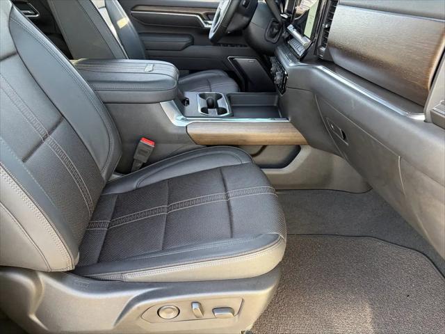 2025 Chevrolet Silverado 3500HD 4WD Crew Cab Standard Bed High Country