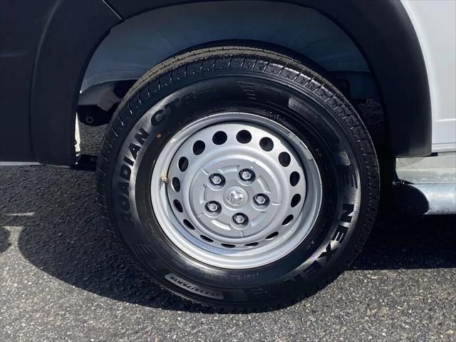 2025 Ram ProMaster 2500 Cargo Van Tradesman Low Roof 136" WB w/Pass Seat