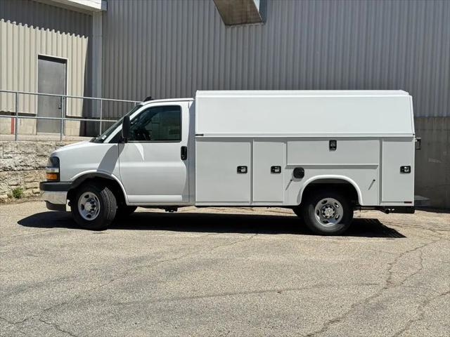 2026 Chevrolet Express Cutaway Work Van
