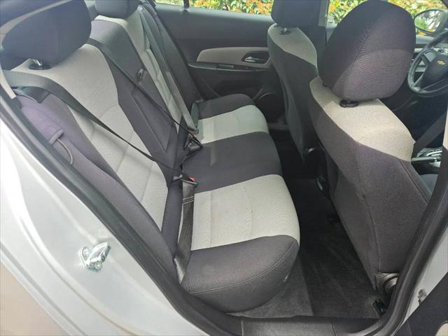 2014 Chevrolet Cruze LS Auto