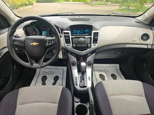 2014 Chevrolet Cruze LS Auto
