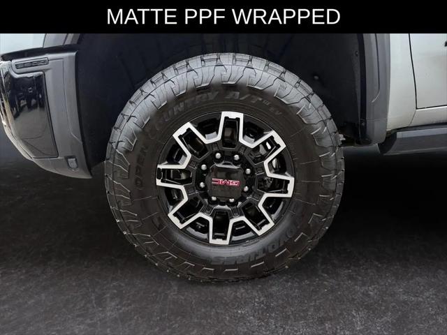 2024 GMC Sierra 2500HD 4WD Crew Cab Standard Bed AT4X