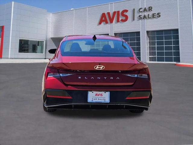 2025 Hyundai Elantra SEL Convenience